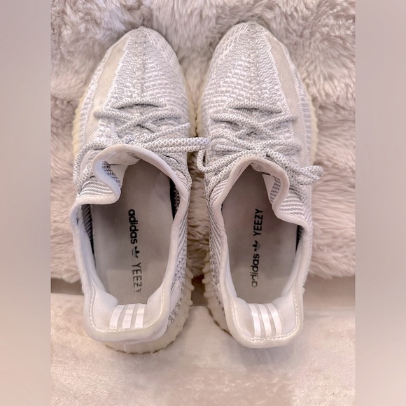 Adidas Yeezy 350 Boost V2 Non reflective Grey White Running Shoes 11 - Picture 5 of 11